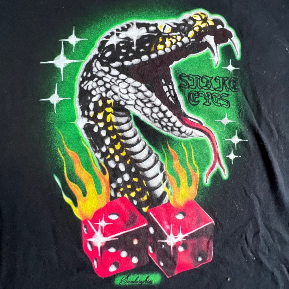 Graphic T